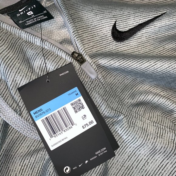 *NWT* Nike Dri-Fit Full Zip Hoodie - Picture 5 of 7